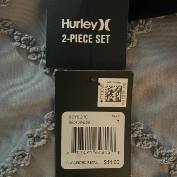 Hurley Swim Trunks and Shirt Boys 7 - Picture 5 of 6